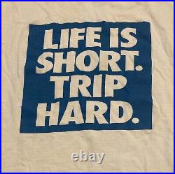 Extremely Rare Grateful Dead Summer 92' Tour T-Shirt Life's Short Trip Hard