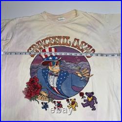 Grateful Dead Size XL Summer Tour 1994 with Traffic T-shirt Vintage