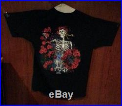 Grateful Dead T Shirt Vintage ORIG RARE 1986 ROSES SKELETON LIKE-NEW LARGE LG