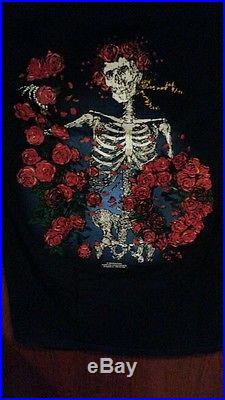 Grateful Dead T Shirt Vintage ORIG RARE 1986 ROSES SKELETON LIKE-NEW LARGE LG