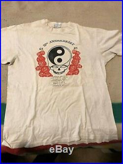 Grateful Dead Vintage 1985 20th Anniversary Summer Tour Shirt. 1980's