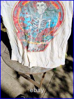 True Vintage 1977 GRATEFUL DEAD Skull & Roses BERTHA Concert Tour Shirt Size M