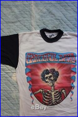 VINTAGE 1980s Grateful Dead T-Shirt 2 tone Shirt NOS