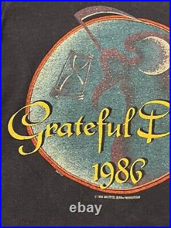VTG 1986 Grateful Dead New Years Eve Single Stitched Youth Kids T-Shirt M USA