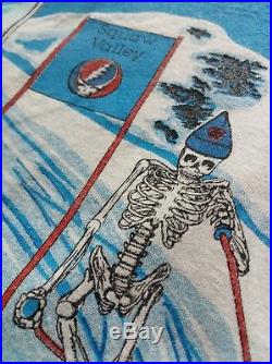 VTG 80s GRATEFUL DEAD CONCERT T SHIRT Squaw Valley Skiing Jerry Garcia 1989 Tour