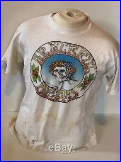 Vintage 1972 Grateful Dead t-shirt size Large (band t-shrit) (rare t-shirt)