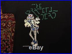 Vintage 1977 Grateful Dead (Movie Promo) T-Shirt Round Reels