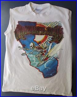 Vintage 1986 Grateful Dead Surfing Skeleton T-Shirt Large Summer Tour