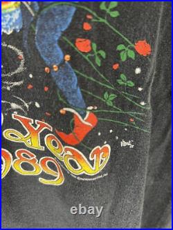 Vintage 1989 Grateful Dead New Years Eve T-Shirt 80s Oakland Coliseum
