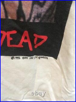 Vintage 1992 Grateful Dead Shirt M/L INFRARED ROSES J. GARCIA RARE