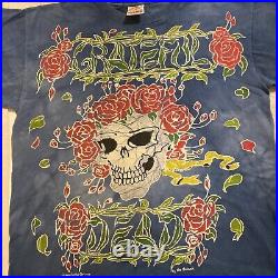Vintage 1994 grateful dead shirt Skull And Roses