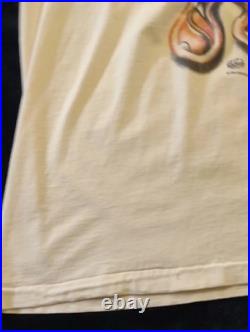 Vintage 90s Grateful Dead White Short-Sleeve Tee withSteal Your Face Sz. XL