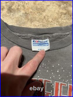 Vintage Faded Grateful Dead 1981 Size Medium Dead Set Concert Band T-Shirt