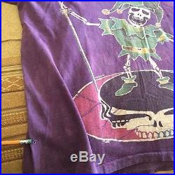 Vintage GRATEFUL DEAD Skeleton Jester Steal Your Face Purple Tie Dye GDM T-Shirt