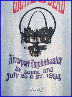 Vintage GRATEFUL DEAD T Shirt St. Louis MO Riverport Amphitheater July 1994 RARE
