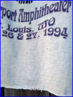 Vintage GRATEFUL DEAD T Shirt St. Louis MO Riverport Amphitheater July 1994 RARE