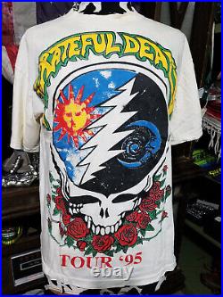 Vintage Grateful Dead 1995 tour concert shirt