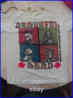 Vintage Grateful Dead Heads on Tour 1990 Large Concert T-Shirt