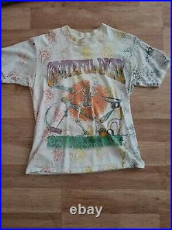 Vintage Grateful Dead T Shirt 1992 Summer Tour / Steve Miller Large
