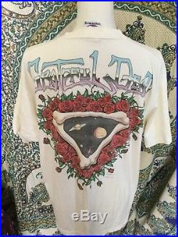 Vintage Grateful Dead T shirt Thrashed Threadbare 1992 jerry garcia hippie hippy