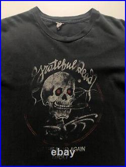 Vintage Grateful Dead Y2K Band Shirt