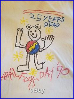 Vintage Grateful Dead t-shirt. Charlotte Apirl fools'90. One time shirt